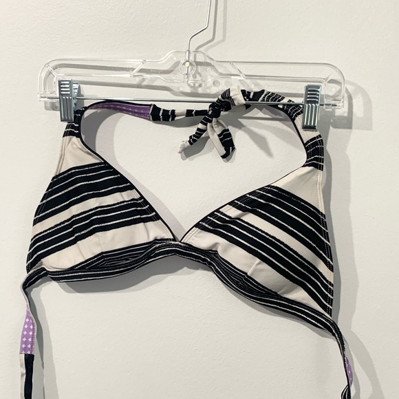 Reversible String Bikini - Picture 2 of 2